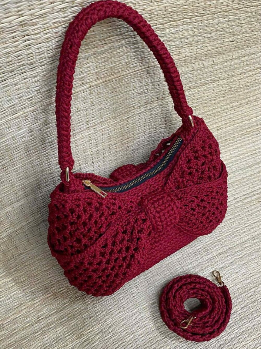 Hand-knitted bag